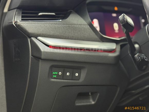 GÜVENLER'DEN 2024 SKODA OCTAVİA 1.5 E-TEC PRESTİGE KUSURSUZ