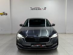 GÜVENLER'DEN 2024 SKODA OCTAVİA 1.5 E-TEC PRESTİGE KUSURSUZ