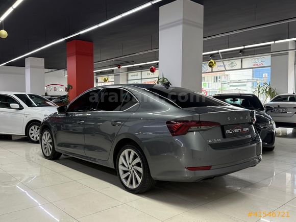 GÜVENLER'DEN 2024 SKODA OCTAVİA 1.5 E-TEC PRESTİGE KUSURSUZ