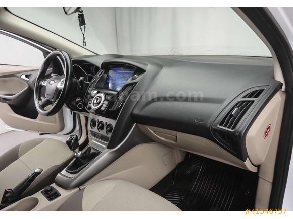 ZAZA MOTORS * 2014 MODEL FORD FOCUS