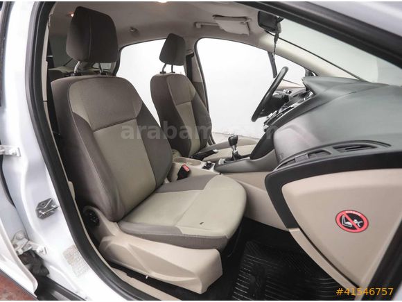 ZAZA MOTORS * 2014 MODEL FORD FOCUS