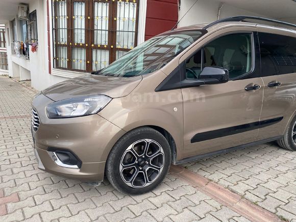 Sahibinden Ford Tourneo Courier 1.5 EcoBlue Titanium plus 2023 Model