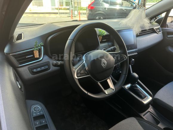 Sahibinden Renault Clio 1.0 TCe Evolution 2024 Model