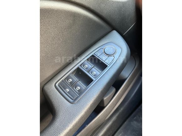 Sahibinden Renault Clio 1.0 TCe Evolution 2024 Model