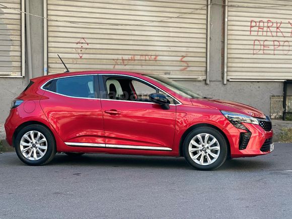 Sahibinden Renault Clio 1.0 TCe Evolution 2024 Model
