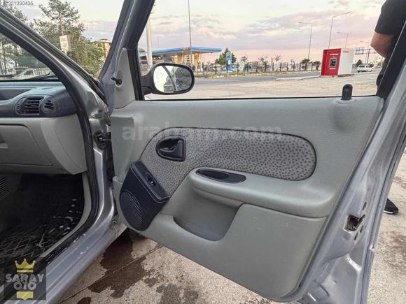 SARAYDAN 2006 CLIO 1.4 KLİMALI MASRAFSIZ