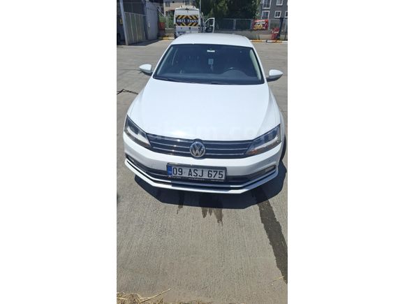 Sahibinden Volkswagen Jetta 1.4 TSi Comfortline 2015 Model
