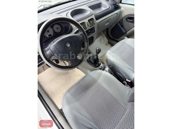 TR'DE TEK 2005 MDL CLİO 122.000 KM DE