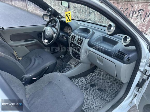 POYRAZ'DAN EMSALSİZ CLİO 1.4 KLİMALI