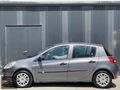 **2006 1.4 16V CLİO 3 HATASIZ DEĞİŞENSİZ BOYASIZ**