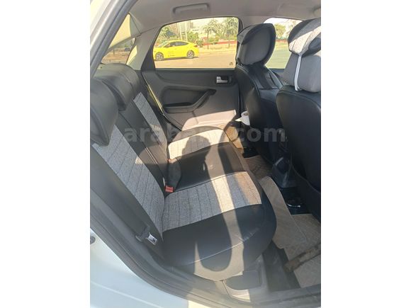 Sahibinden Ford Focus 1.6 TDCi Trend 2006 Model