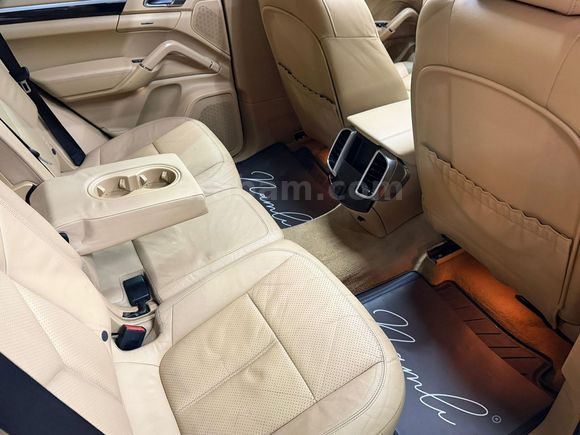 Sahibinden Porsche Cayenne 3.0 Diesel 2012 Model