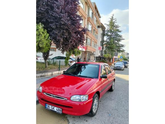 acil Sahibinden Ford Escort 1.6 CLX 1997 Model