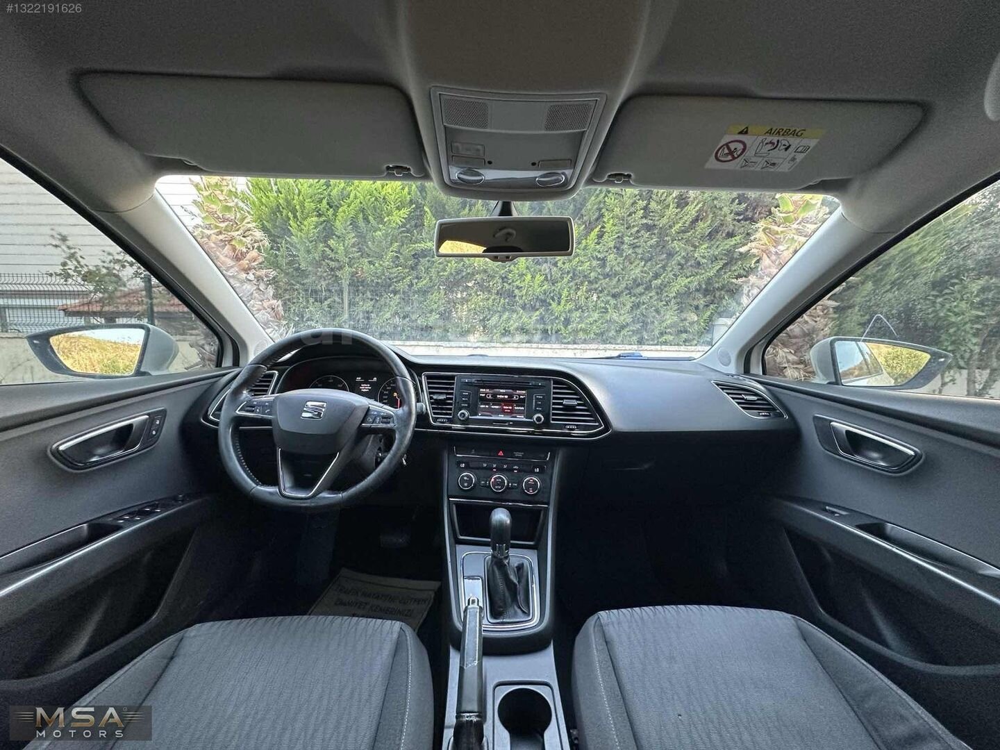 Galeriden Seat Leon 1.6 TDI CR Style 2014 Model İzmir 234.000 km Beyaz 3