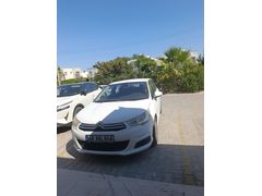 Sahibinden Citroen C4 1.4 VTi Attraction 2012 Model ağır kayıtsız.pazarlik cüzi.
