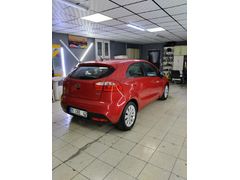 Galeriden Kia Rio 1.4 CRDi Fancy 2012 Model Adana 49.000 km Kırmızı