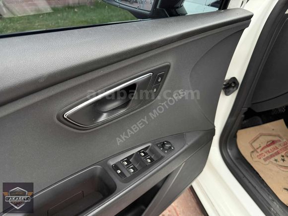 AKABEY MOTORS'DAN 2013 1.6 TDI STYLE SEAT LEON