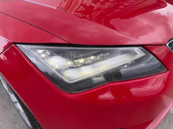 SEAT LEON DİZEL OTOMATİK