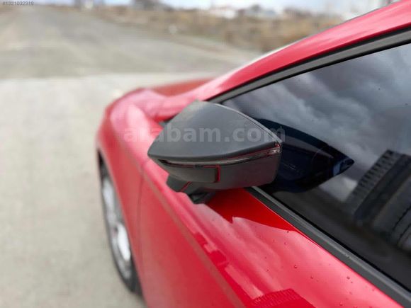 SEAT LEON DİZEL OTOMATİK