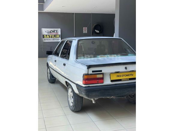 Galeriden Renault R 9 1.4 Spring 1992 Model Kayseri