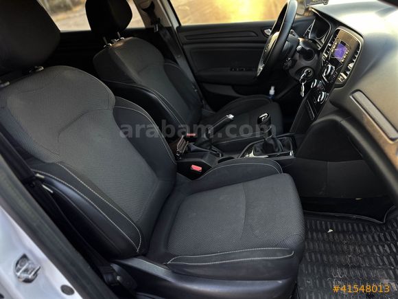 LUXE DRİVEDAN EXTRALI MEGANE 4 1.3 TCE