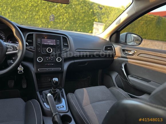 LUXE DRİVEDAN EXTRALI MEGANE 4 1.3 TCE