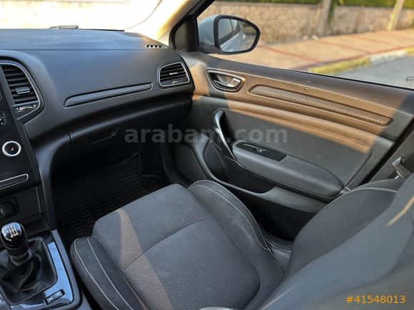 LUXE DRİVEDAN EXTRALI MEGANE 4 1.3 TCE
