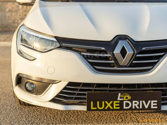 LUXE DRİVEDAN EXTRALI MEGANE 4 1.3 TCE