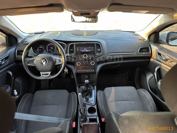 LUXE DRİVEDAN EXTRALI MEGANE 4 1.3 TCE