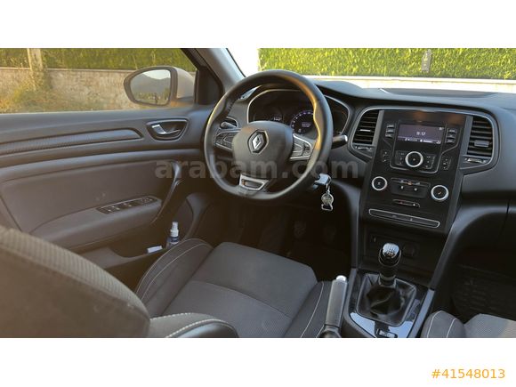 LUXE DRİVEDAN EXTRALI MEGANE 4 1.3 TCE