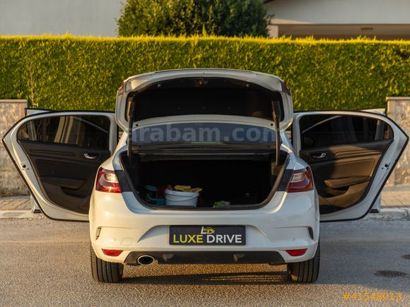 LUXE DRİVEDAN EXTRALI MEGANE 4 1.3 TCE