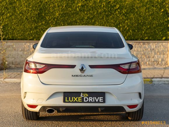 LUXE DRİVEDAN EXTRALI MEGANE 4 1.3 TCE