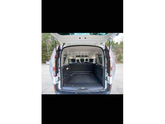 Sahibinden Renault Kangoo Multix 1.5 dCi Touch 2018 Model  125.000 km Beyaz