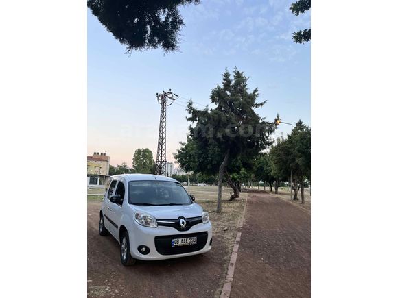 Sahibinden Renault Kangoo Multix 1.5 dCi Touch 2018 Model  125.000 km Beyaz