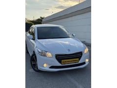 NOVA OTOMOTİV'DEN 1.6 HDİ ALLURE İÇİ BEJ