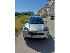 Sahibinden Toyota Yaris Cross 1.5 Hybrid Dream X-Pack 2023 Model Ankara