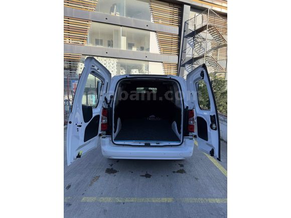 Opel Combo Cargo 1.5 Dizel AT8 130 Ultimate XL FL 