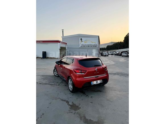 Sahibinden Renault Clio 0.9 TCe Icon 2013 Model 