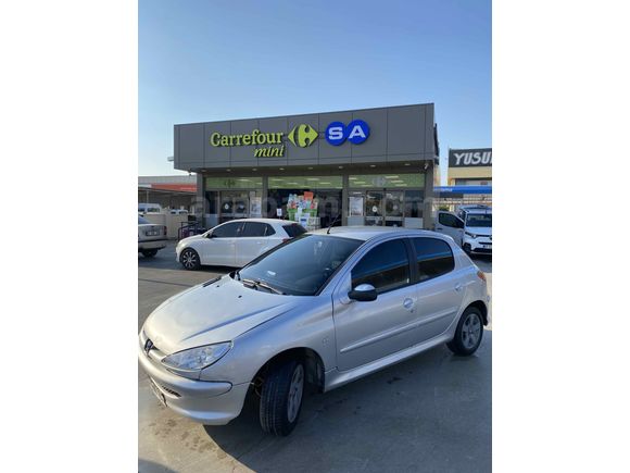 Sahibinden Peugeot 206 1.4 X-Line 2005 Model 