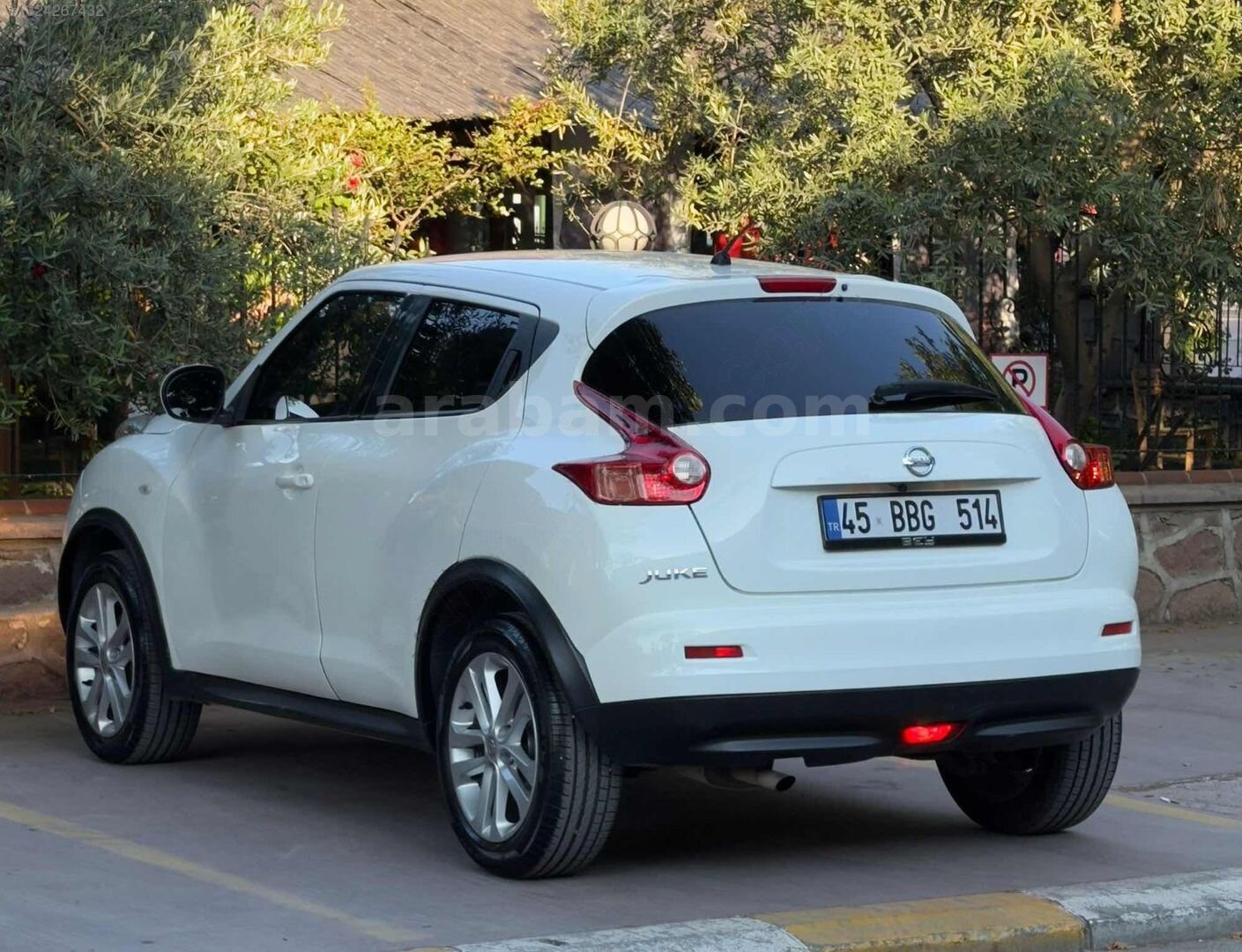 Galeriden Nissan Juke 1.6 Sport Pack 2011 Model Manisa 187.000 km Beyaz 6