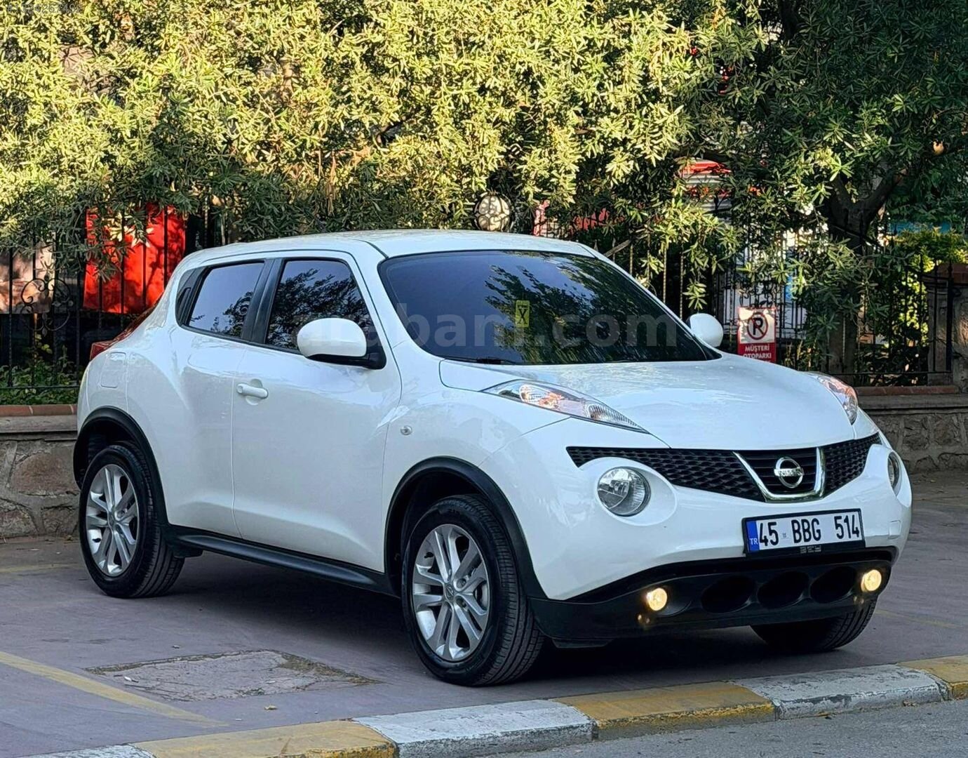 Galeriden Nissan Juke 1.6 Sport Pack 2011 Model Manisa 187.000 km Beyaz 5