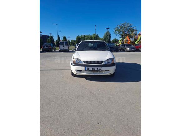 Sahibinden Ford Fiesta 1.25 Flair 2001 Model 
