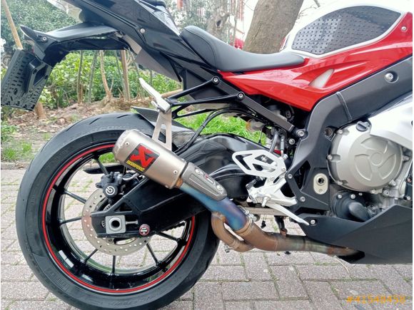 BMW S 1000 RR .TERTEMİZ 2017,den itibaren BORUSAN BAKIMLI.