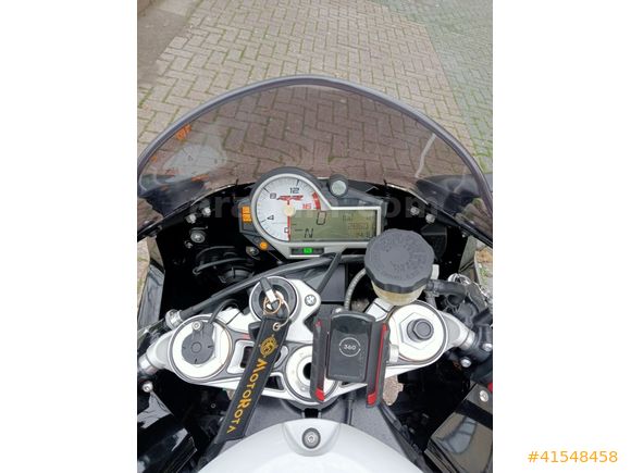 BMW S 1000 RR .TERTEMİZ 2017,den itibaren BORUSAN BAKIMLI.