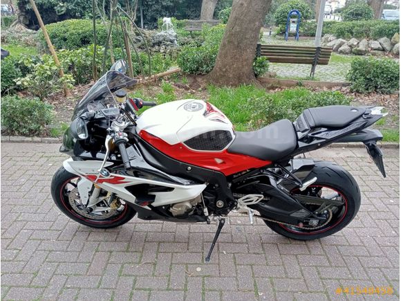BMW S 1000 RR .TERTEMİZ 2017,den itibaren BORUSAN BAKIMLI.