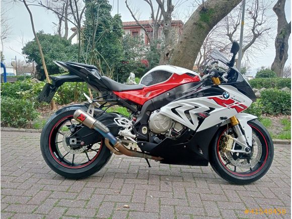 BMW S 1000 RR .TERTEMİZ 2017,den itibaren BORUSAN BAKIMLI.