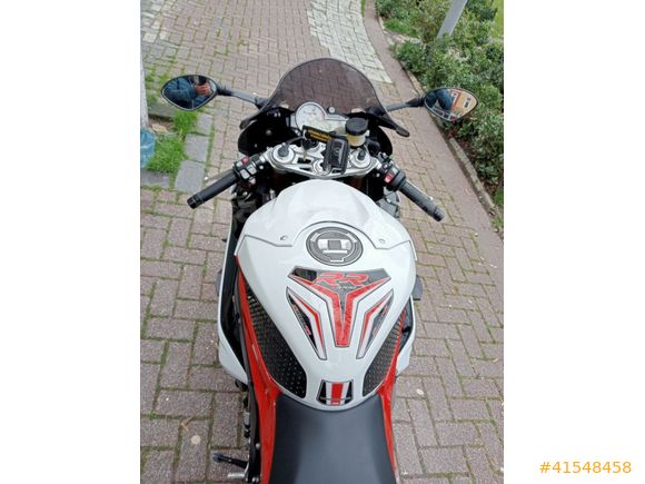 BMW S 1000 RR .TERTEMİZ 2017,den itibaren BORUSAN BAKIMLI.