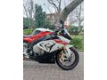 BMW S 1000 RR .TERTEMİZ 2017,den itibaren BORUSAN BAKIMLI.