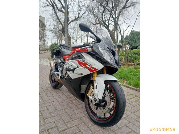 BMW S 1000 RR .TERTEMİZ 2017,den itibaren BORUSAN BAKIMLI.