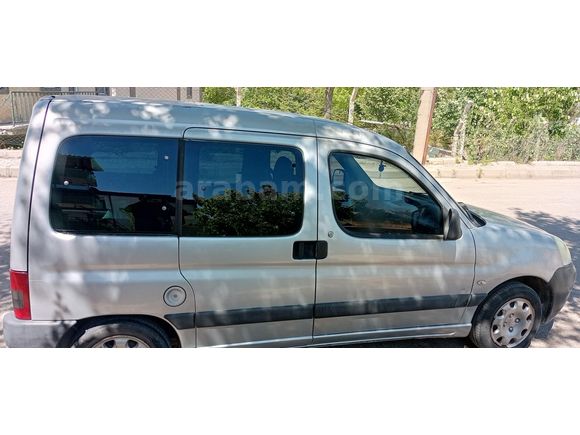 Sahibinden Peugeot Partner 1.9 D 2005 Model
